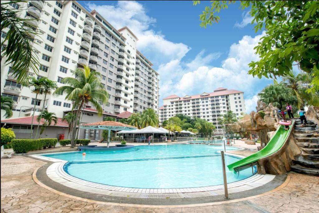 2 Bedroom Port Dickson Seaview Exterior photo