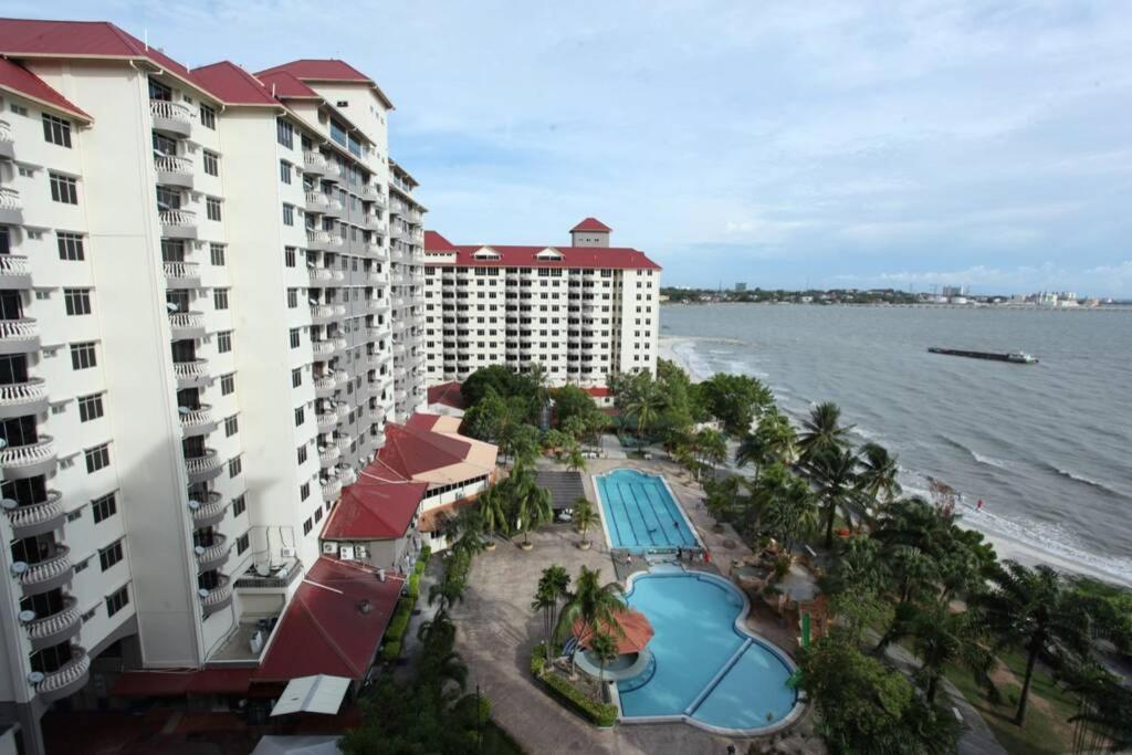 2 Bedroom Port Dickson Seaview Exterior photo