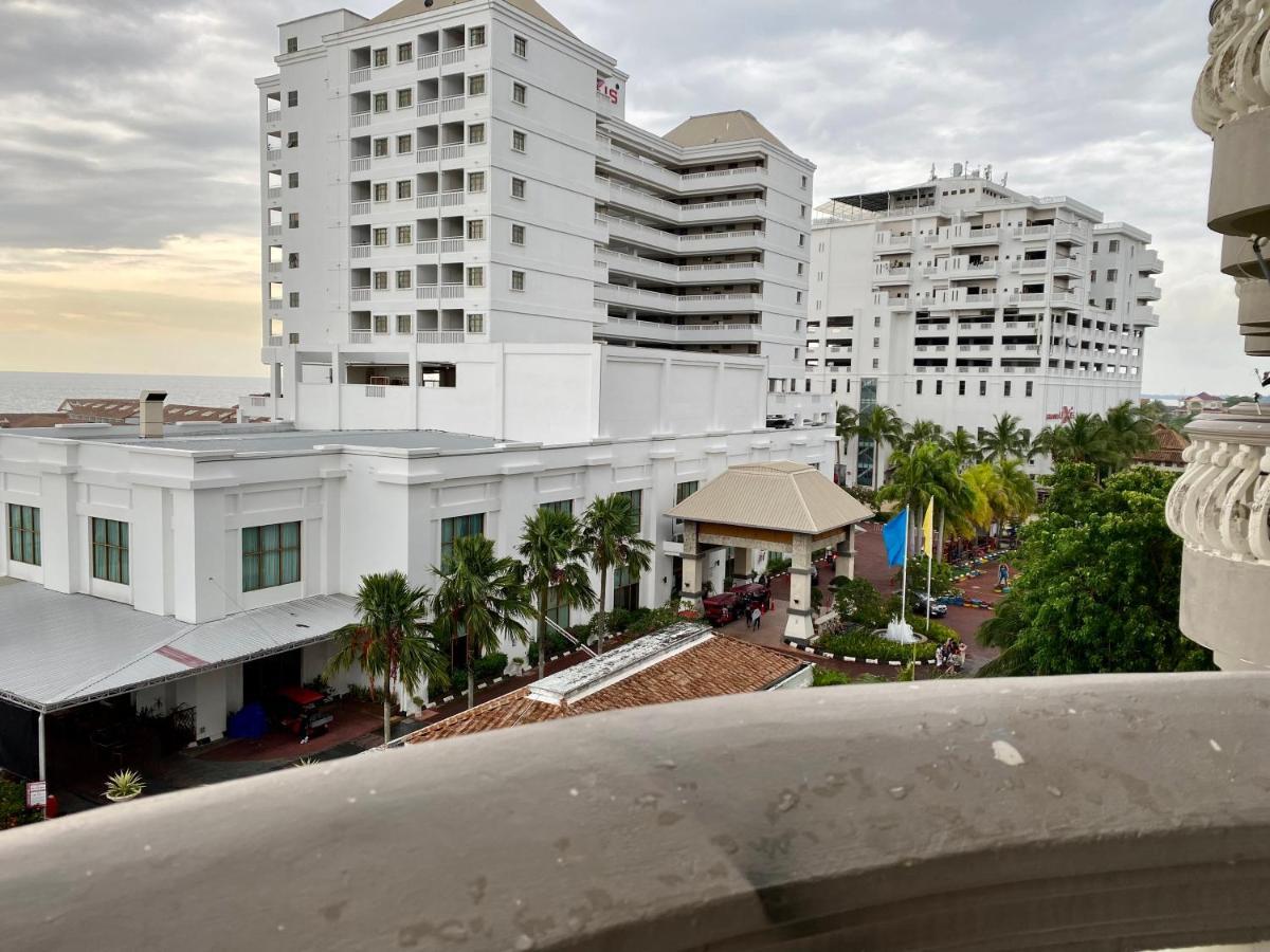 2 Bedroom Port Dickson Seaview Exterior photo