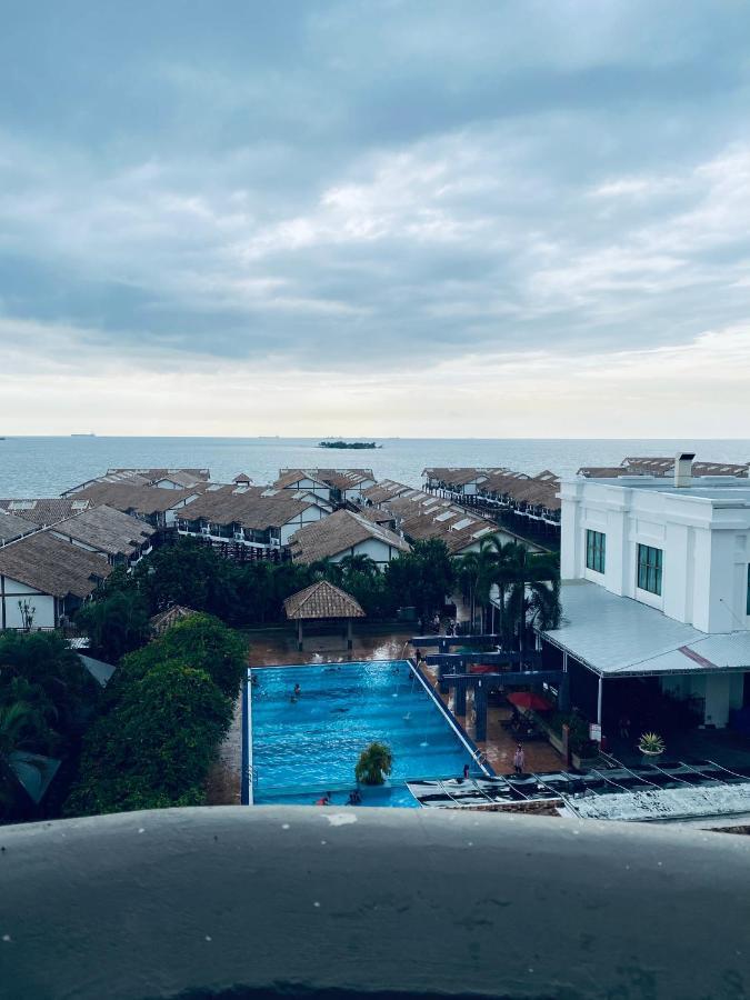 2 Bedroom Port Dickson Seaview Exterior photo