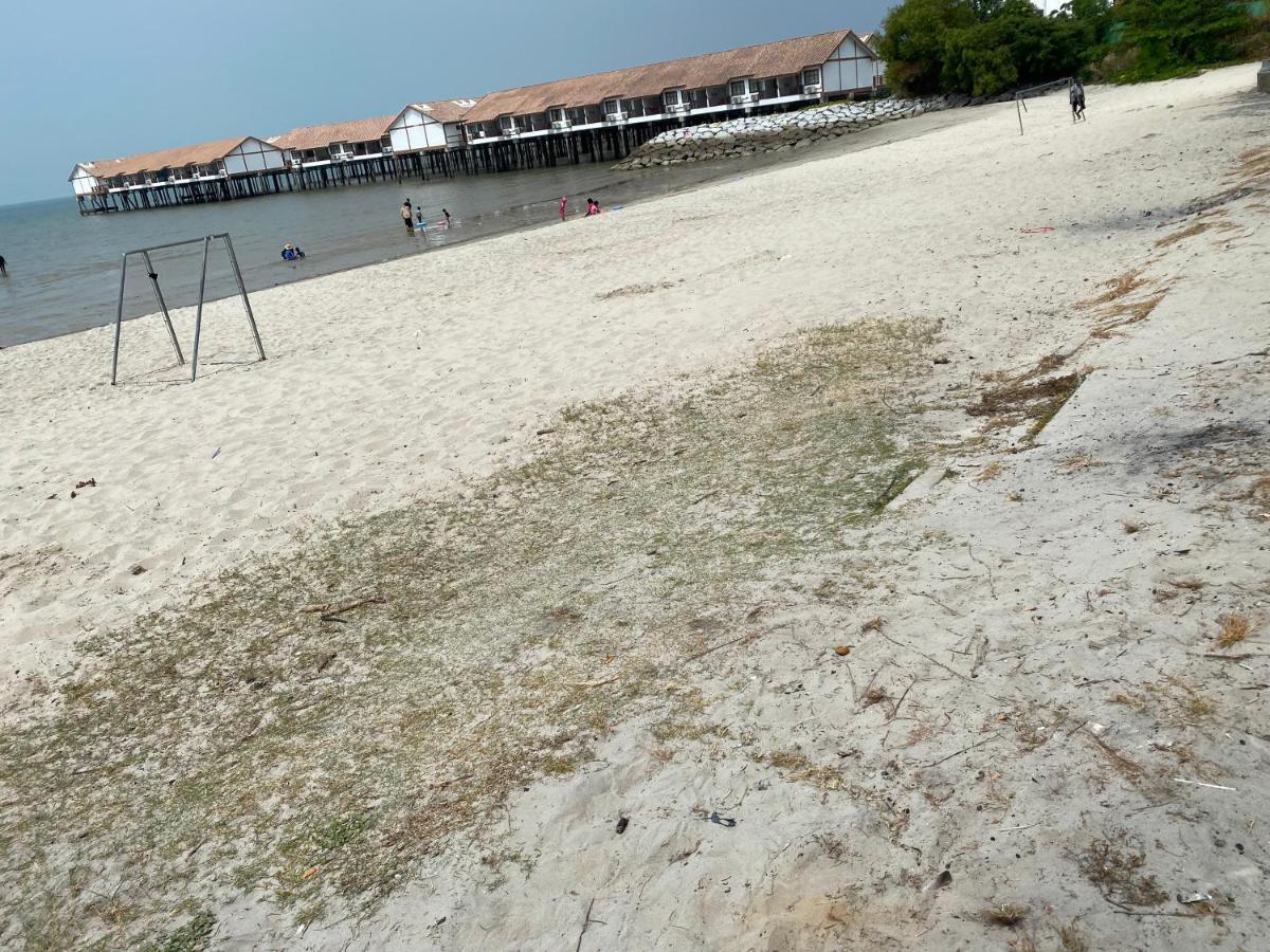 2 Bedroom Port Dickson Seaview Exterior photo